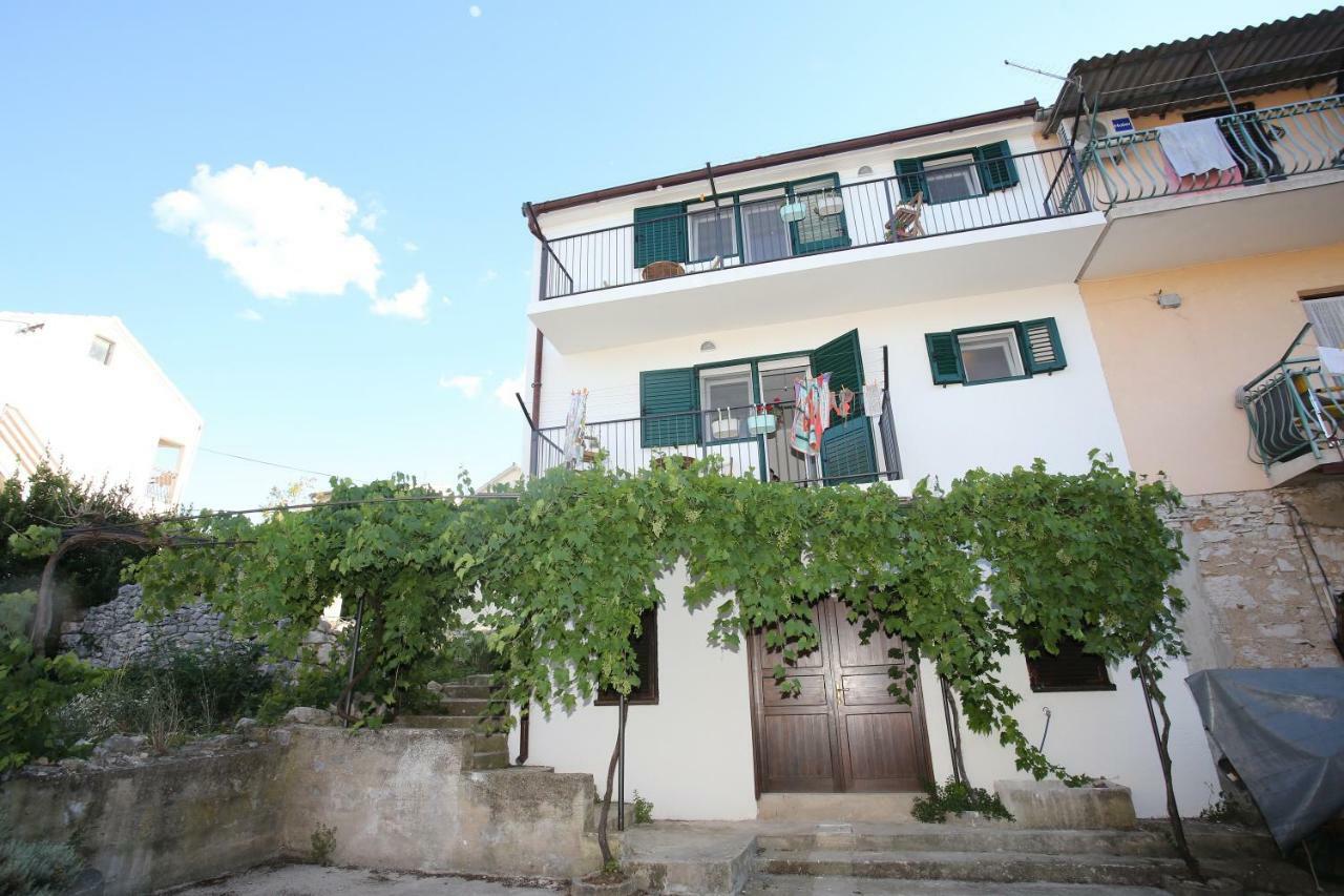 Apartmani Tri Bunje Tribunj  Exterior photo